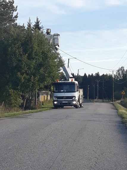 Katuvalon vaihto LEDeiksi 9-2018